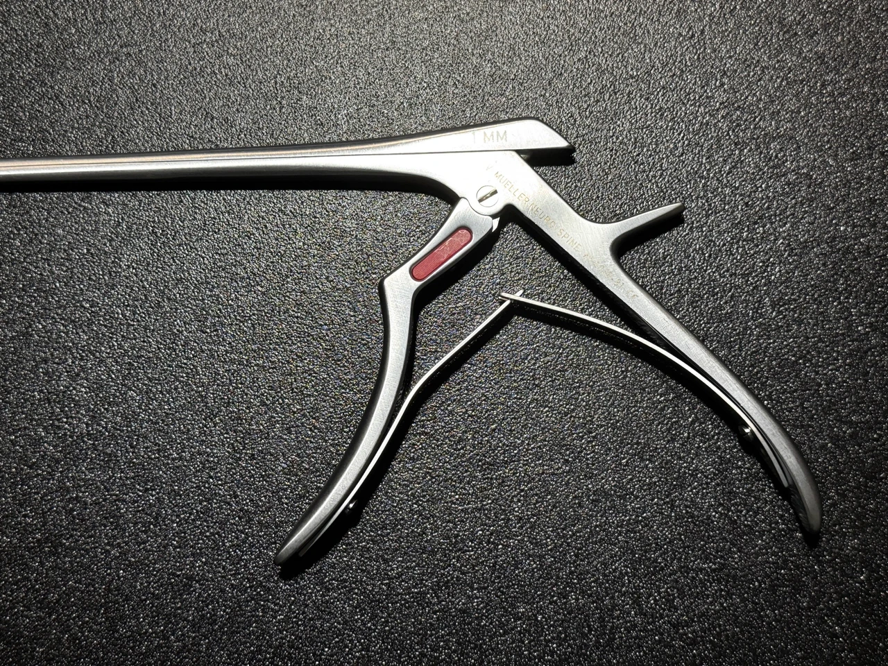 Handle photo of V. Mueller NL4265-81 Chroma-Line Kerrison Rongeur, 40° Up, 1mm, 8"