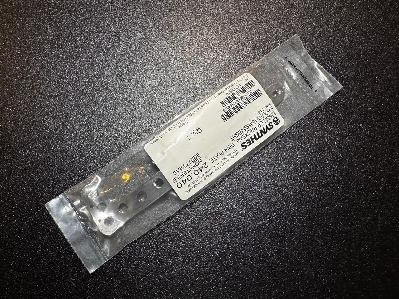 Photo of Synthes 240.040 4.5mm LCP Proximal Tibia Plate, 8H, Right, 154mm
