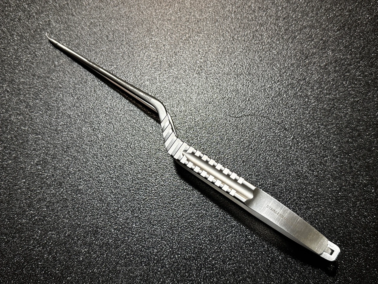 Side photo of Symmetry 59-2345 Yasargil Bayonet Needle Holder, CVD, 8.75" (New)