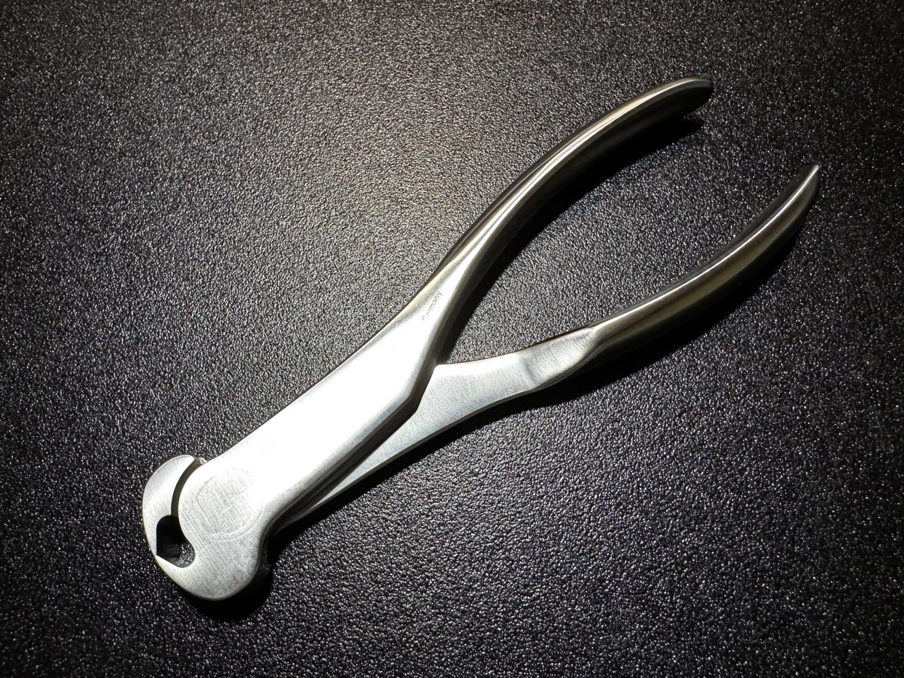 Photo of Symmetry 14-3030 Cannulated Pin Cutter, End Cut (New)