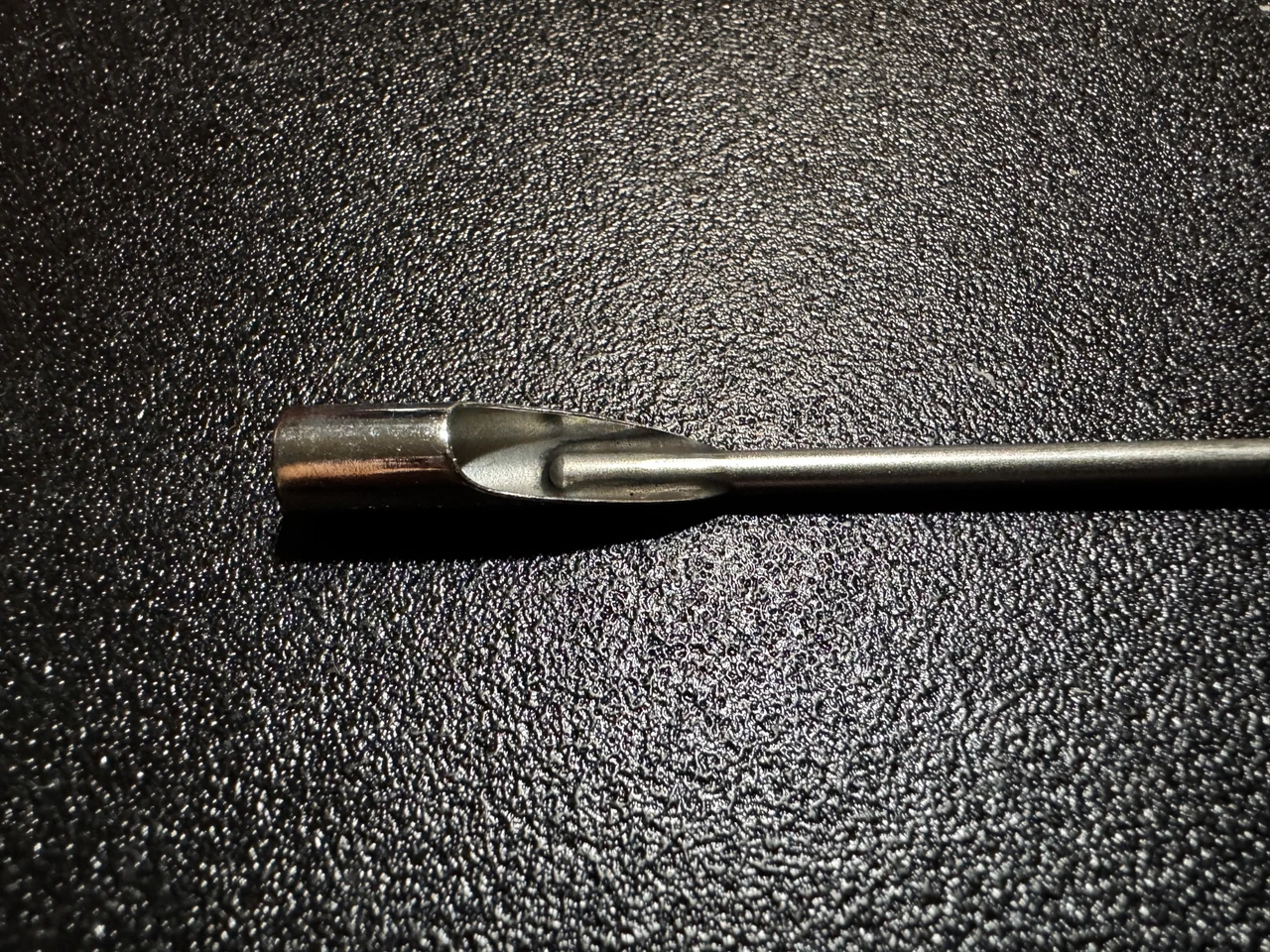 Tip photo of Acufex 013550 Closed Tendon Stripper, 6.4mm, 12"