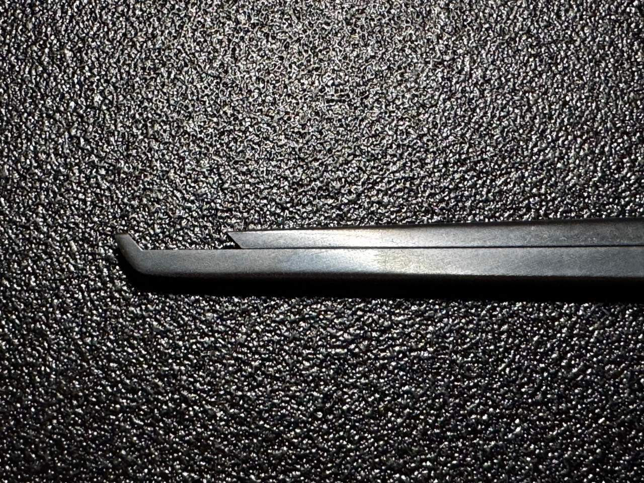 Jaw photo of Symmetry 57-0762-BD Ceramic Coated Kerrison, 2mm, 40° Up, 8" (New)