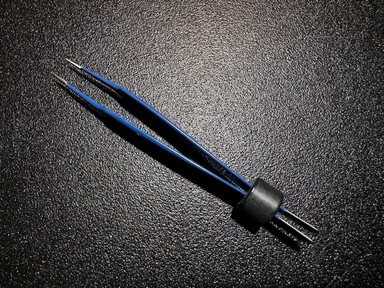 Top photo of MicroFrance CP392-1R Jewelers Bipolar Forceps, STR, 4 3/8"