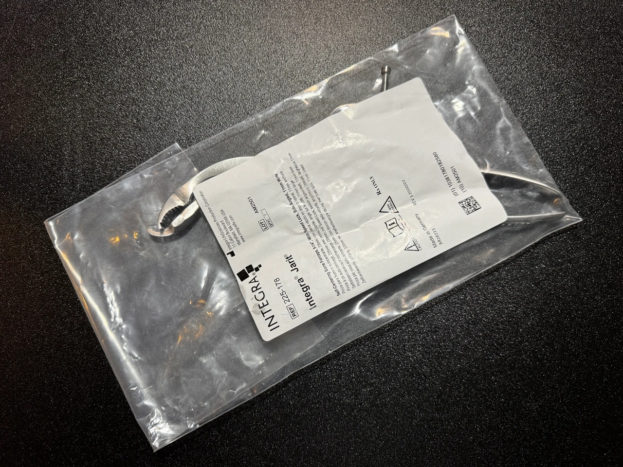 Package photo of Jarit 225-178 Self Centering Bone Forceps w/ Speed-Lock 9.75" (New)