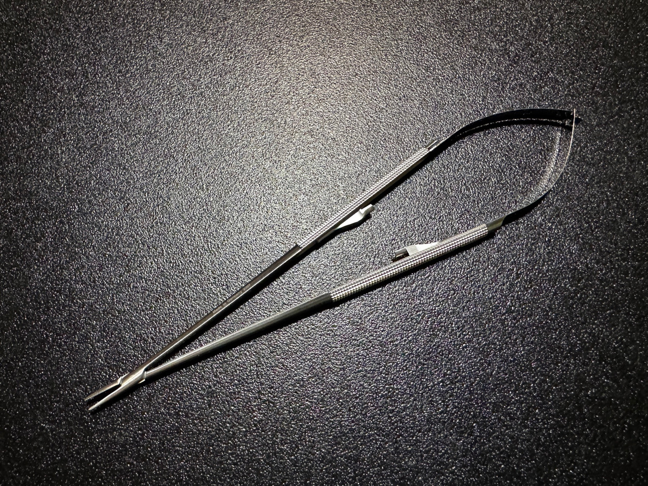 Photo of Symmetry 55-2525 Diamond Jaw Jacobson Micro Needle Holder, 8"