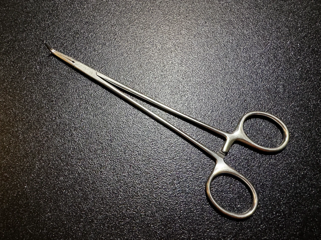 Handle photo of Aesculap BJ102R Gemini Right Angle Forceps, 7"