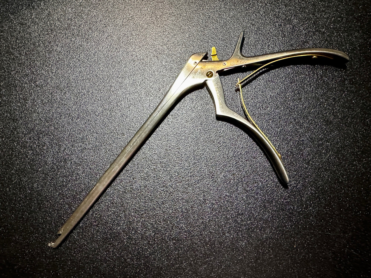 Photo of Symmetry 58-4200 Detachable Micro Kerrison, 40° Up, 4mm, 8"