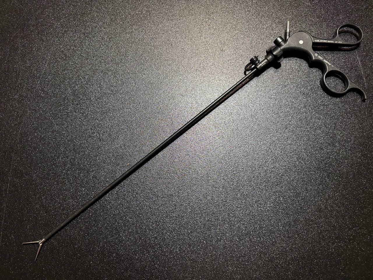 Photo of Storz 33321MH Laparoscopic Clickline Dissecting & Grasping Forceps, 5mm X 36cm