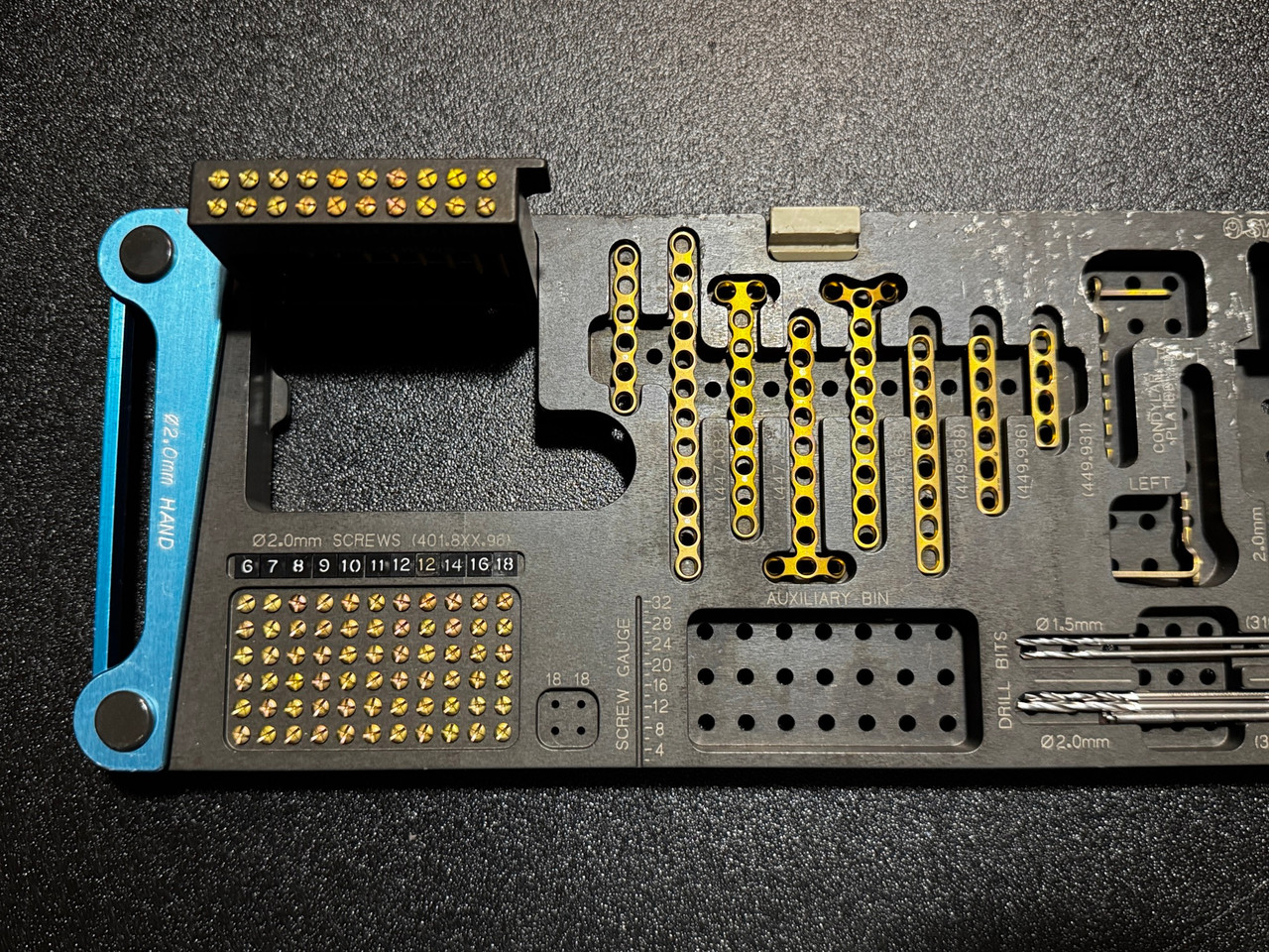 Screw photo of Synthes 145.204 Titanium Hand Module 2.0