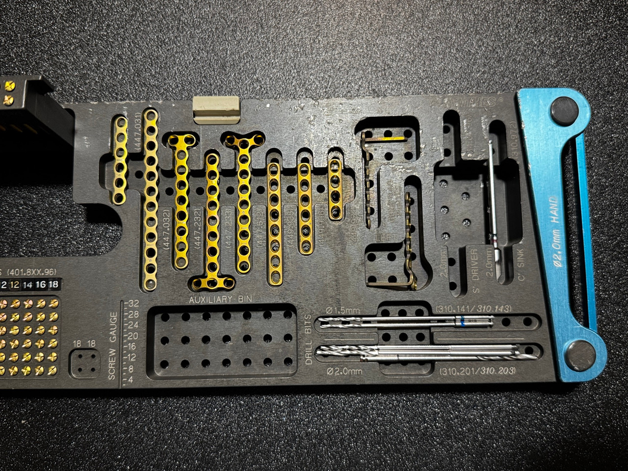Plate photo of Synthes 145.204 Titanium Hand Module 2.0