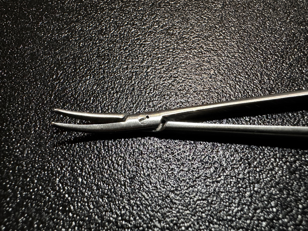 Jaw photo of Symmetry 55-2549 Jacobson Micro Needle Holder, CVD, TC Dust, 9"