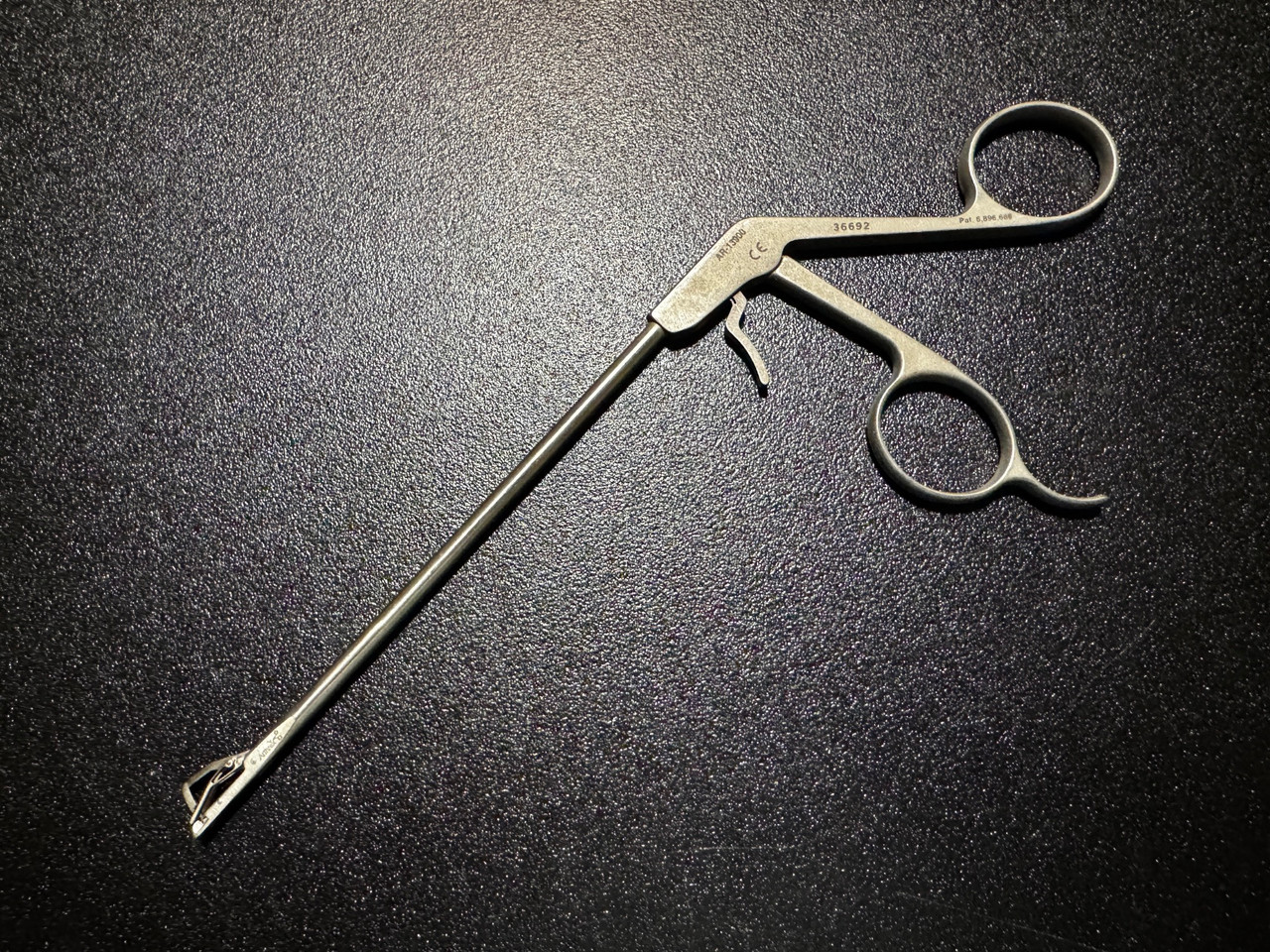 Photo of Arthrex AR-13900 Viper Suture Passer