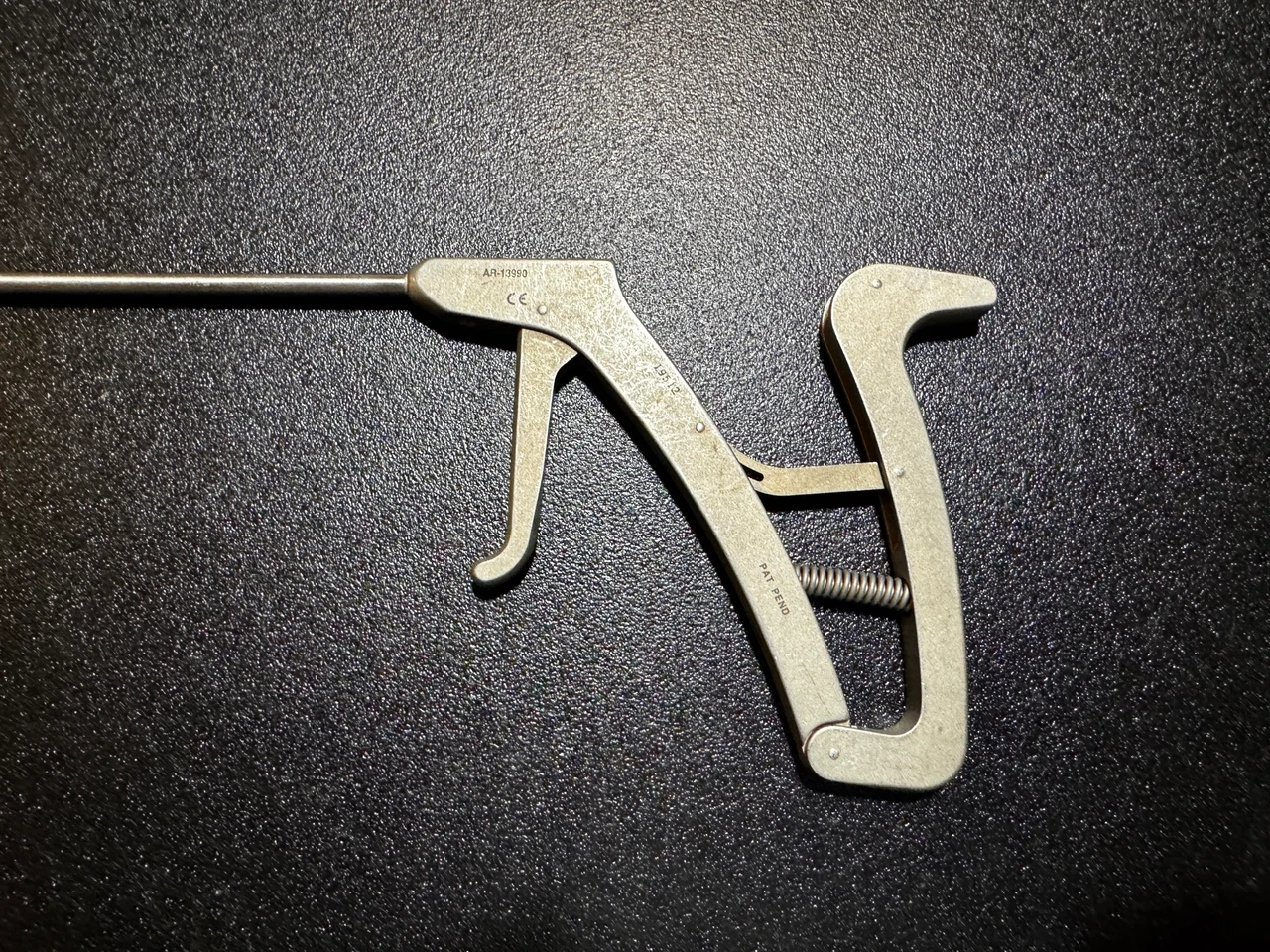 Handle photo of Arthrex AR-13990 Scorpion Suture Passer, 16mm