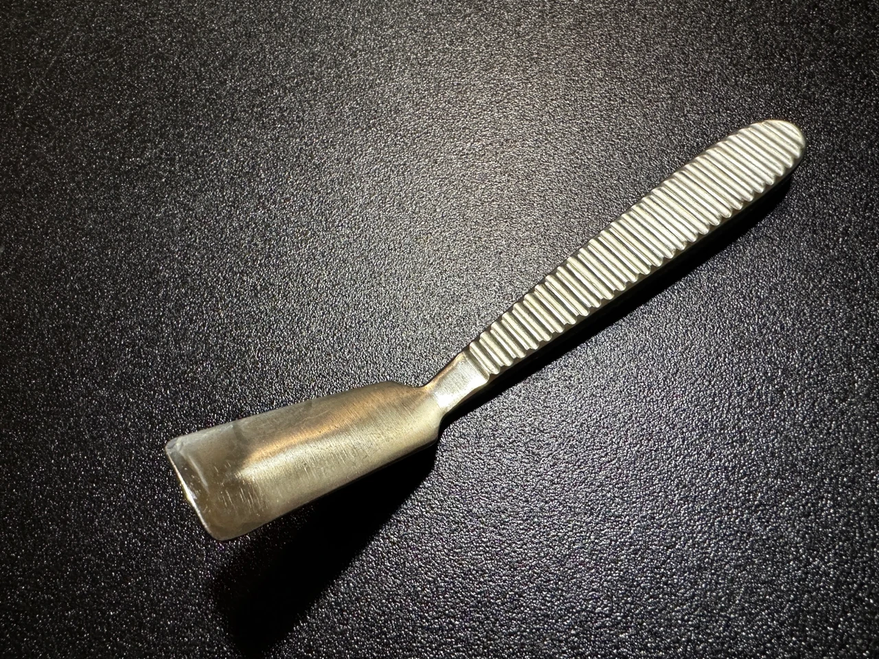 Photo of Symmetry 50-1052 Cloward Blade Retractor w/ Lip, 20mm