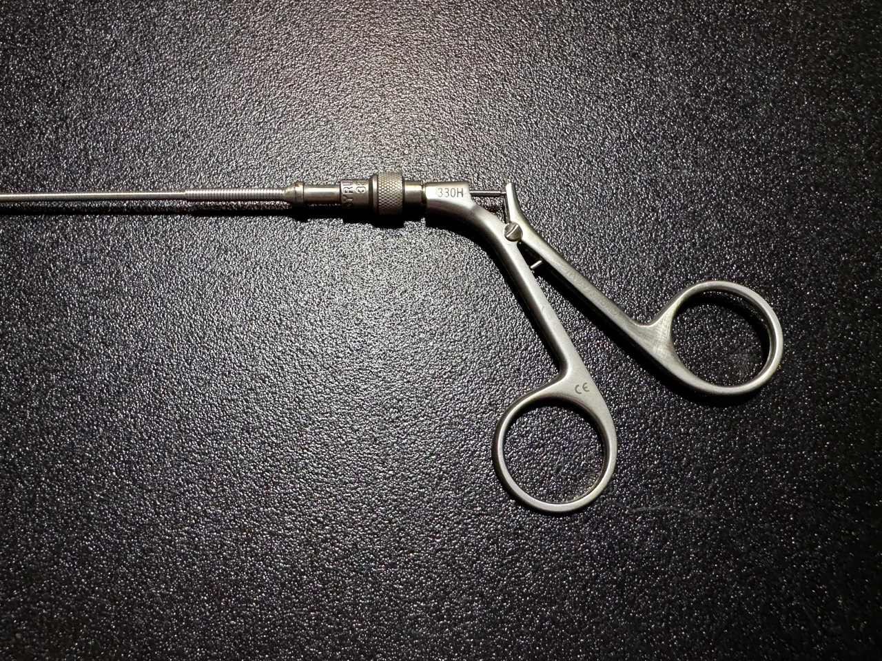Handle photo of Gyrus ACMI 332S10 Cysto Flexible Foreign Body Forceps 10 Fr