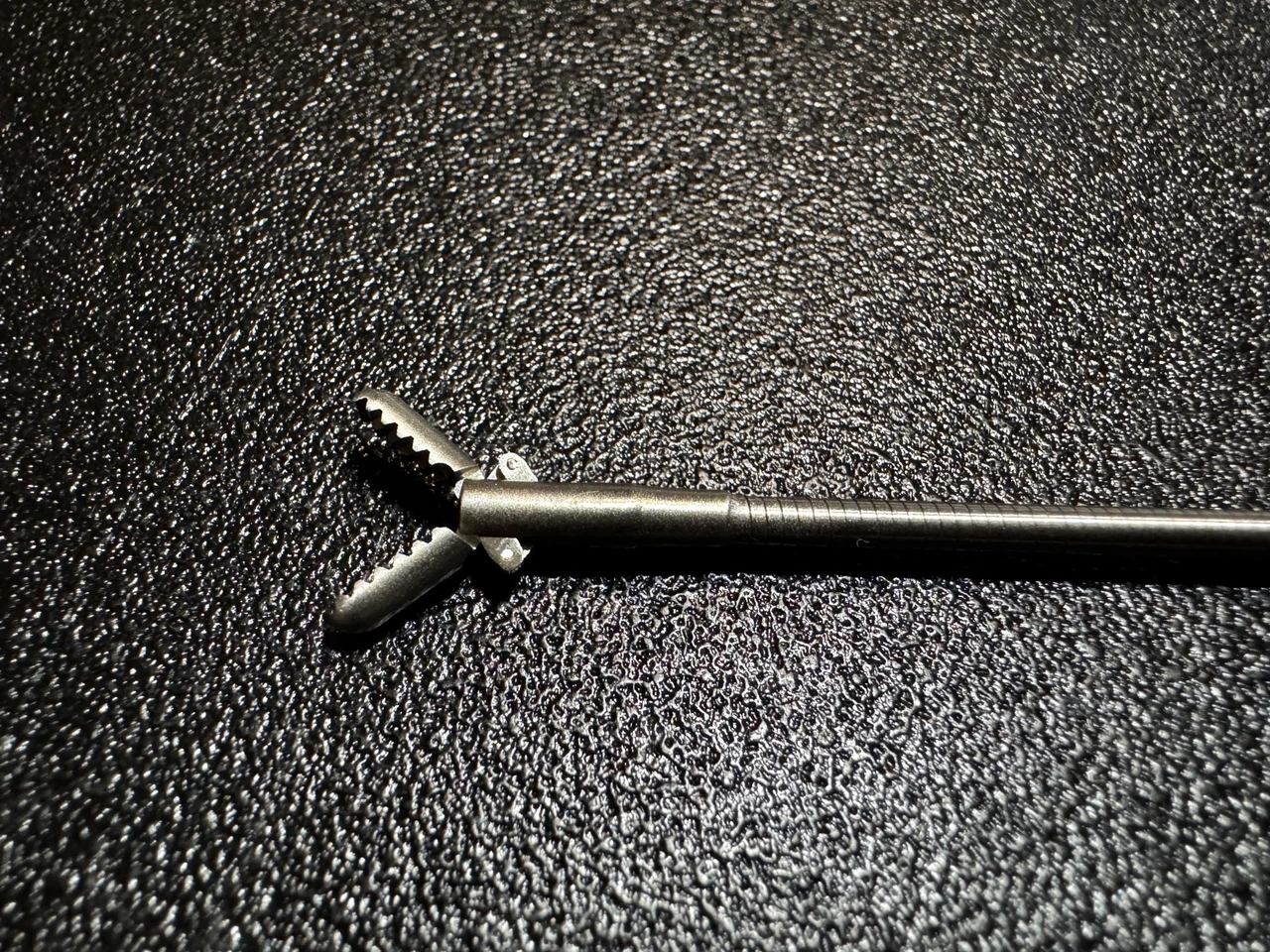 Jaw photo of Gyrus ACMI 332S10 Cysto Flexible Foreign Body Forceps 10 Fr