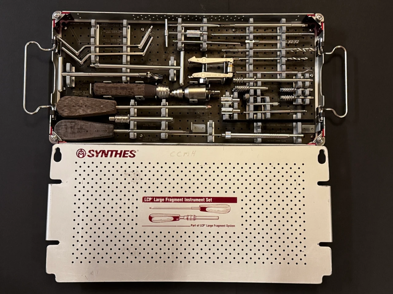 Photo of 115.401 Large Fragment LCP Instrument Set