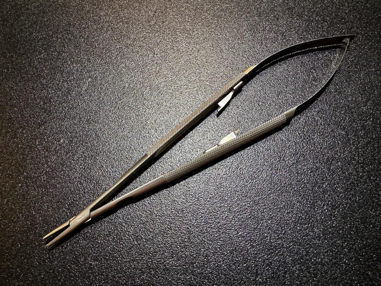 Photo of Scanlan 6006-330 Jacobson Heavy Jaw Needle Holder, STR, Diamond Dust, 9"