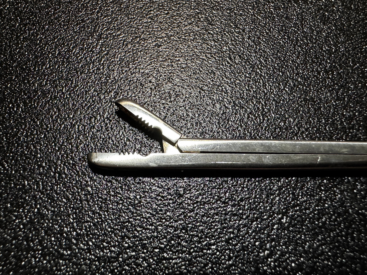 Jaw photo of BOSS 70-1257 Dragon IVD Rongeur, STR, 3mm X 12mm, 7.25"