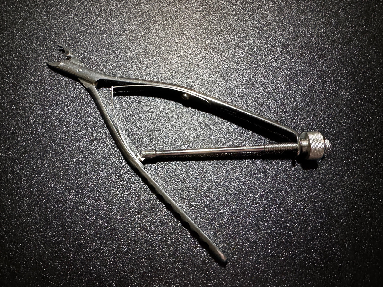 Top photo of Synthes 398.996 Bone Reduction Compression Forceps, w/ Spin Lock