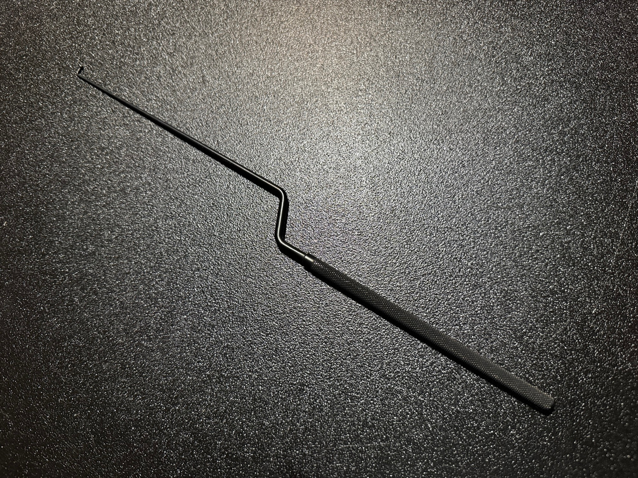 Handle photo of Medtronic 9560642 METRx Bayoneted Ball Probe, Short, STR