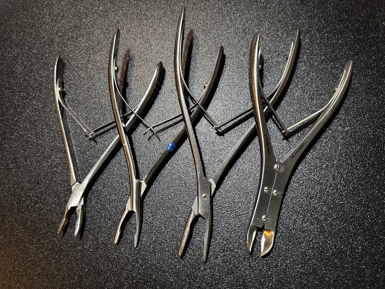 Rongeur photo of Konig MDS3422 Podiatry Surgical Instrument Set