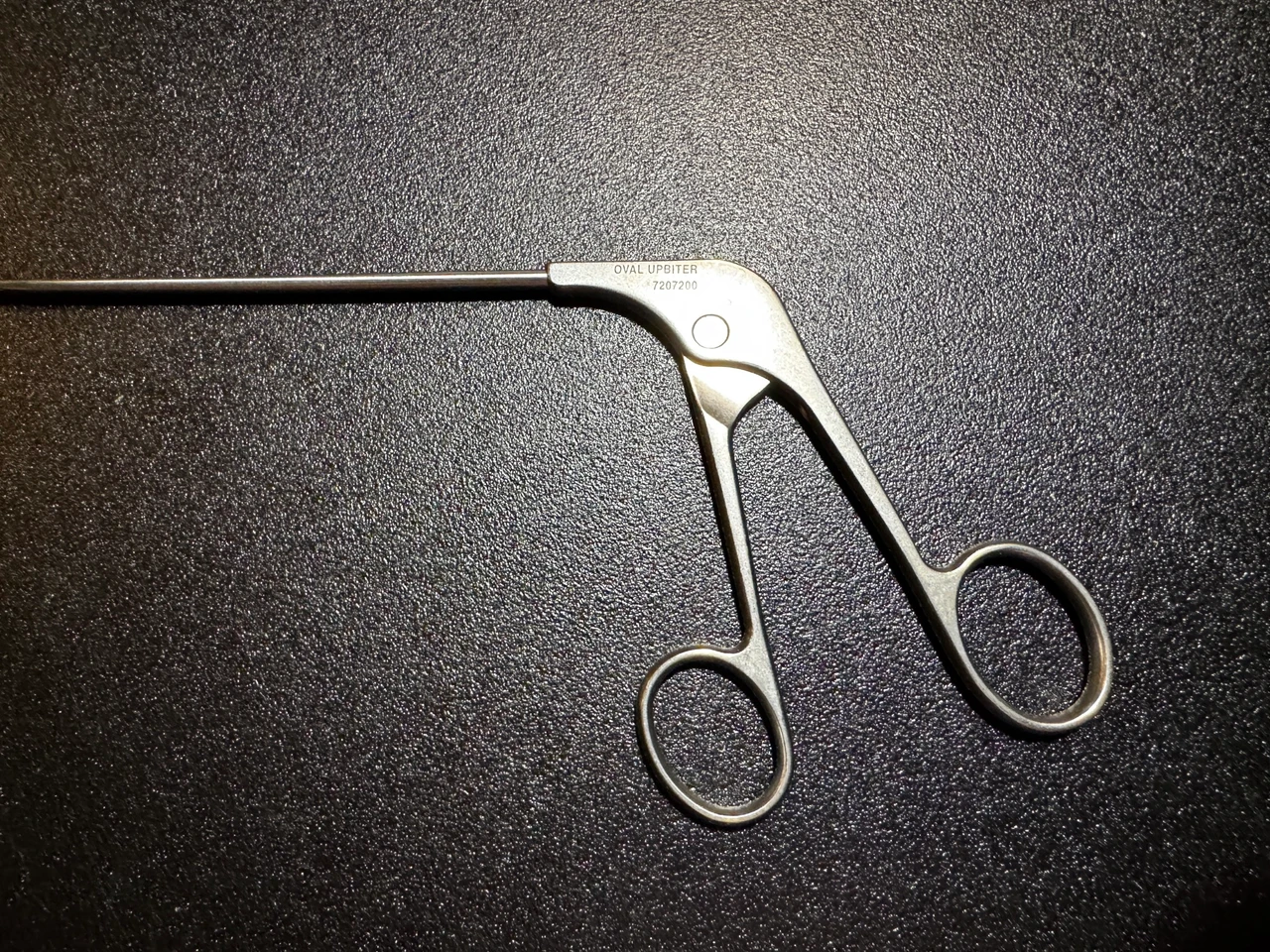 Handle photo of Acufex 7207200 Arthroscopic Oval Upbiter Punch, 3.4mm