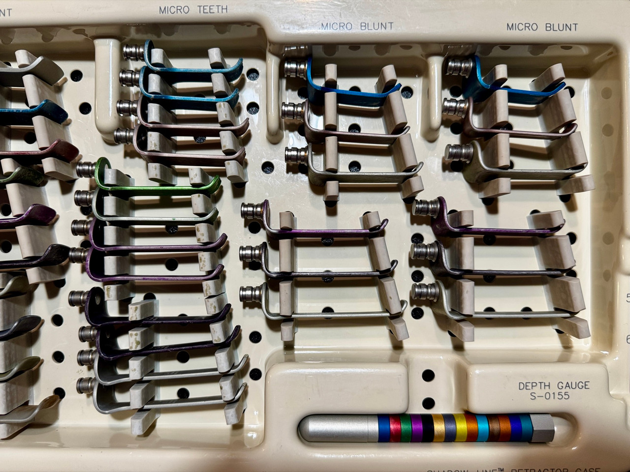 Right top photo of V. Mueller Z-0102 SHADOW-LINE Anterior Cervical Fusion Retractor Set