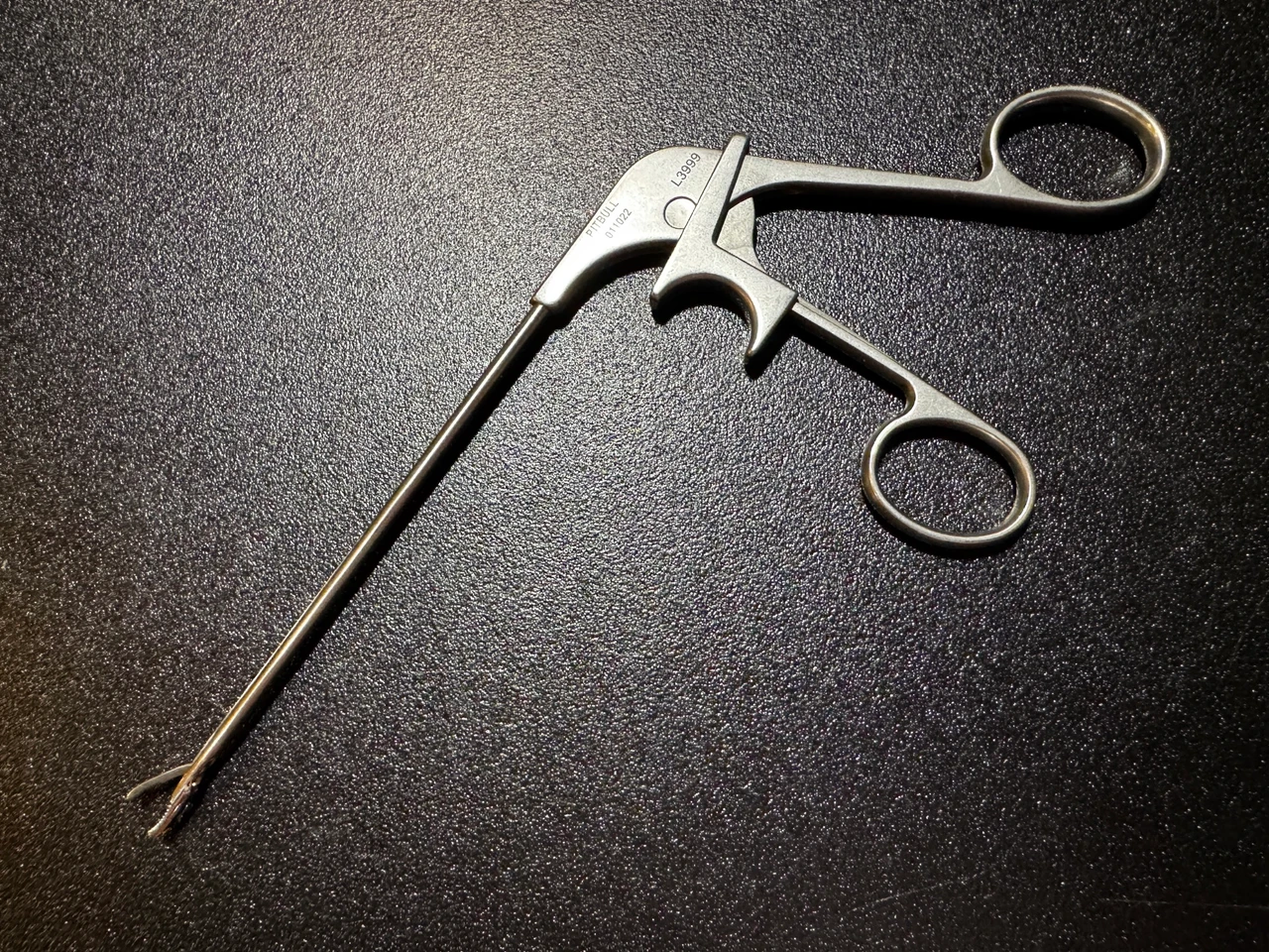 Photo of Acufex 011022 Arthroscopic PITBULL Grasper