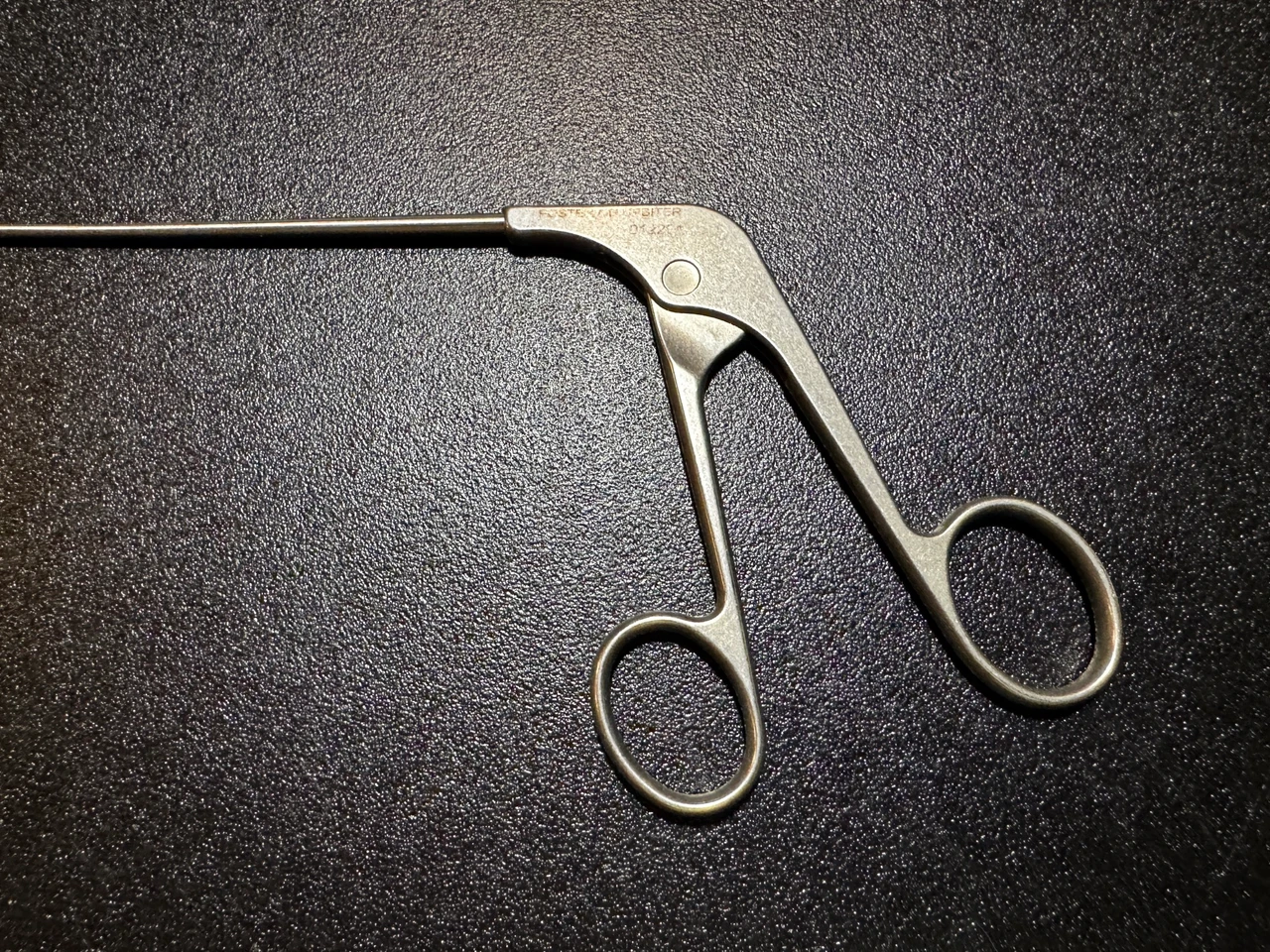 Handle photo of Acufex 012201 Arthroscopic Posterior Upbiter Punch