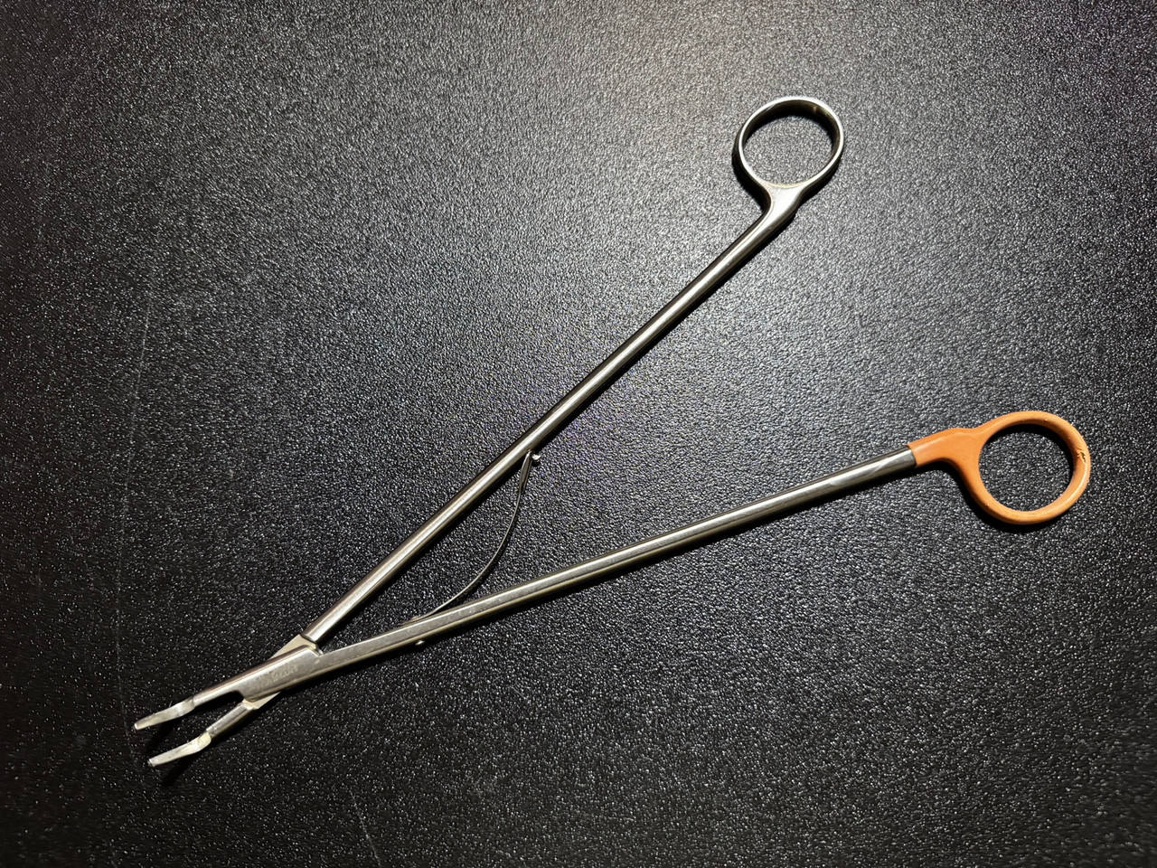 Photo of Weck 437117 Horizon Large Open Clip Applier, Right-Angled, 11"
