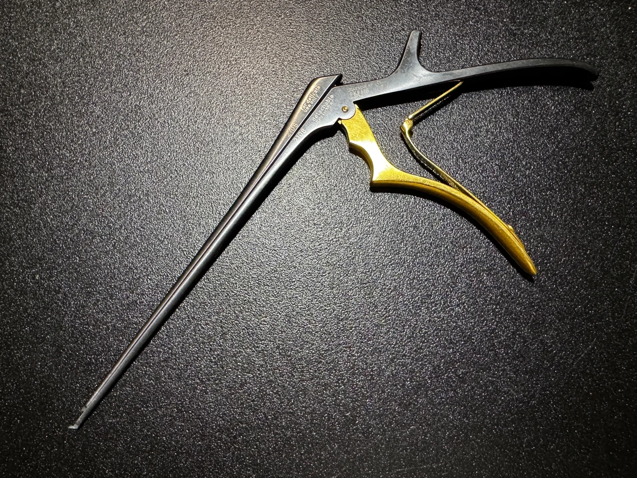 Photo of Aesculap FK961B Detachable Noir Kerrison Punch, 1mm, 40° Up, 8"