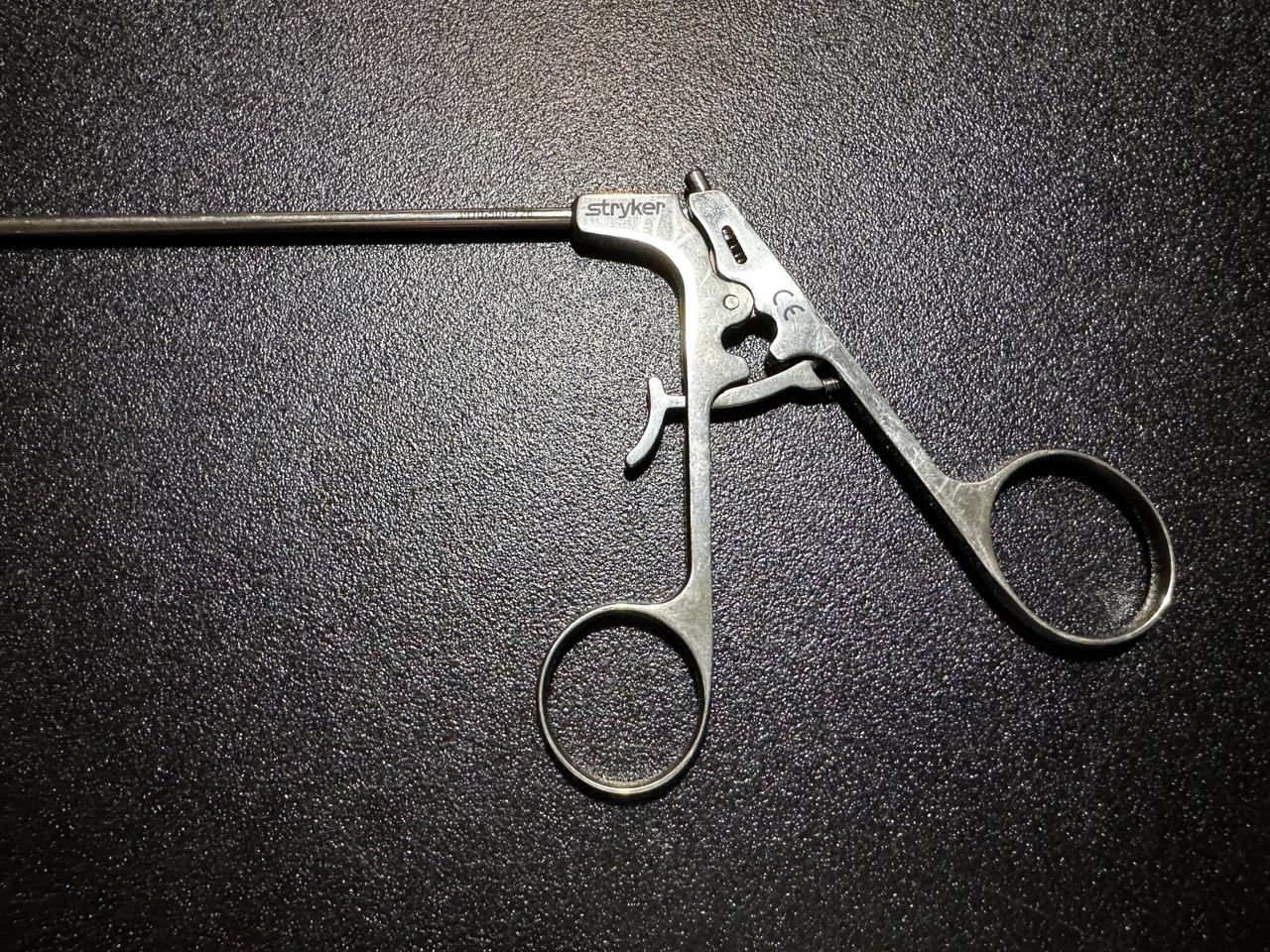 Handle photo of Stryker 3910-500-726 Arthroscopic Stitch Blade Suture Cutter