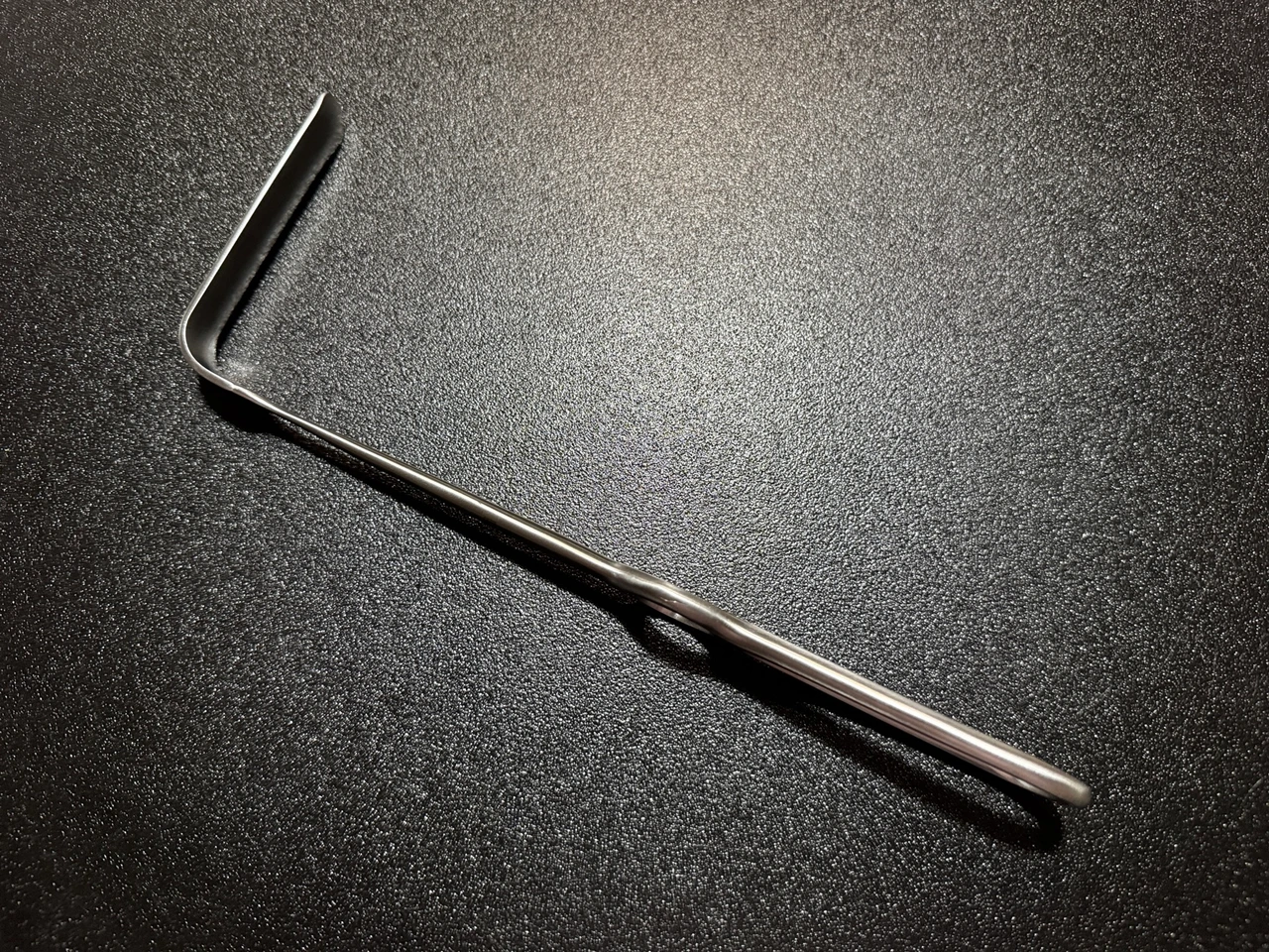Side photo of Symmetry 68-1012 Obwegeser Retractor, CVD Up, 16mm X 80mm