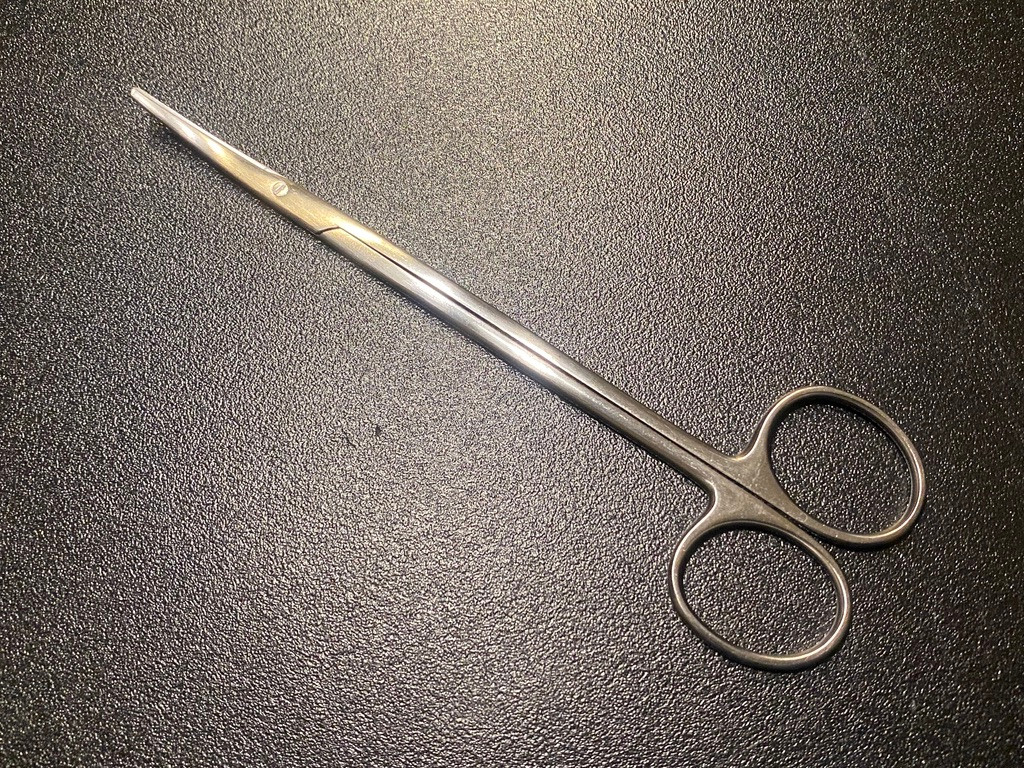 V. Mueller MO1600 Metzenbaum Dissecting Scissors, CVD, 7