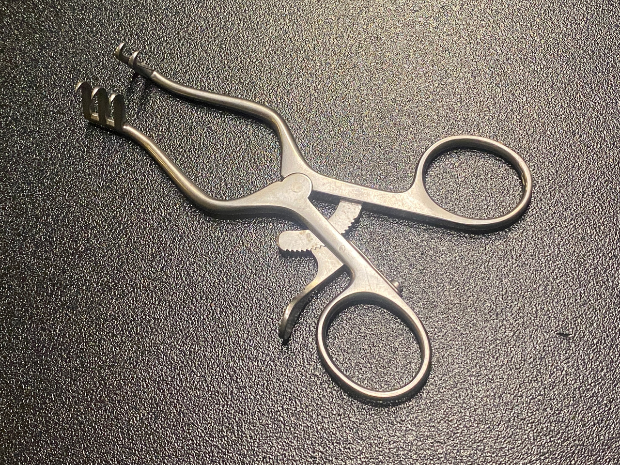 Handle photo of Aesculap BV070R Weitlaner Retractor, Sharp, 4.25"