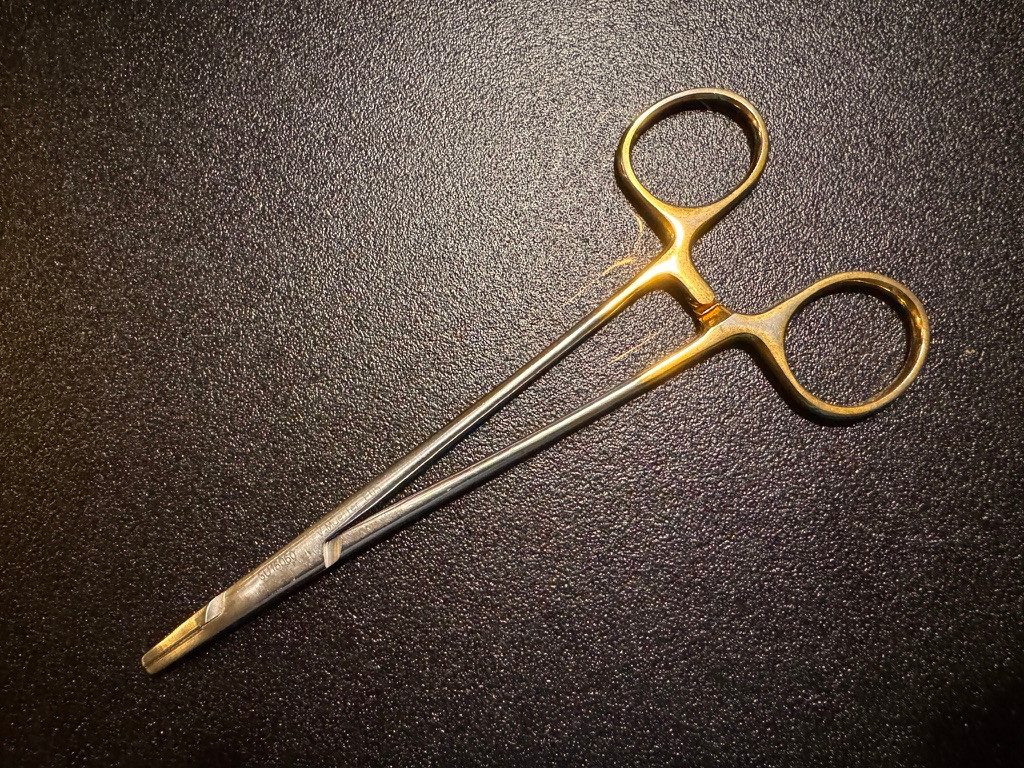 Photo of V. Mueller SU16060 Vital Mayo-Hegar Needle Holder, 6.25"