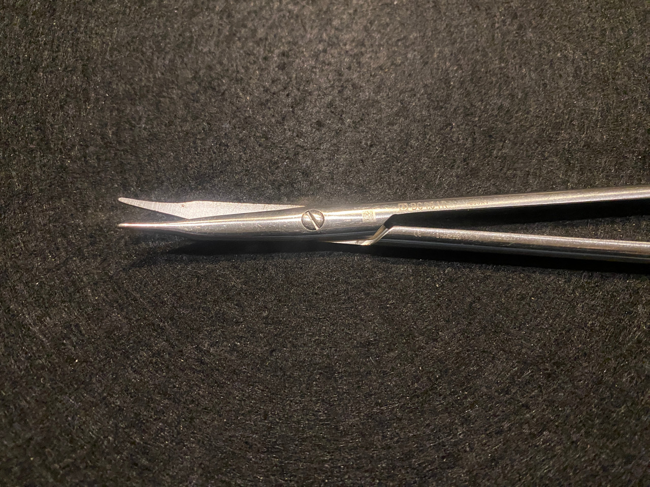 Blade photo of Aesculap BC181R Reynolds Tenotomy Scissors, Delicate, 6 7/8"