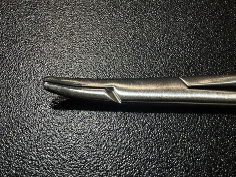 Jaw photo of V. Mueller SU16122 Heaney Needle Holder, TC Inserts, 8"