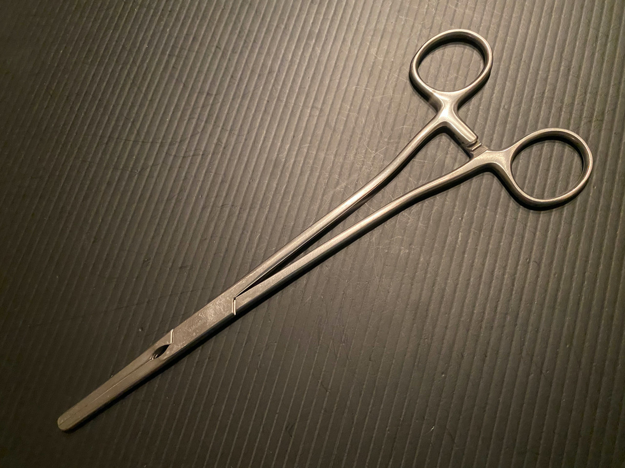 Photo of V. Mueller GL3600-001 Z-Type Hysterectomy Clamp, STR, 8.5"