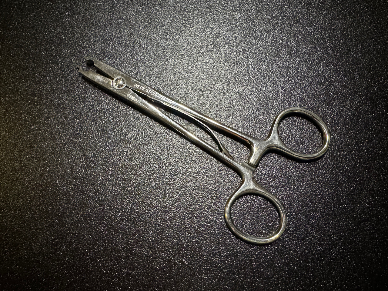 Handle photo of Weck 658500 Raney Clip Applying Forceps, 6"