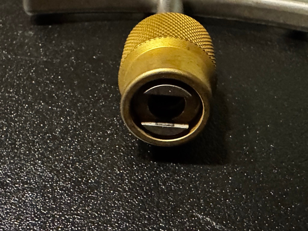 Connector photo of Smith & Nephew 7163-1172 Trigen T-Handle