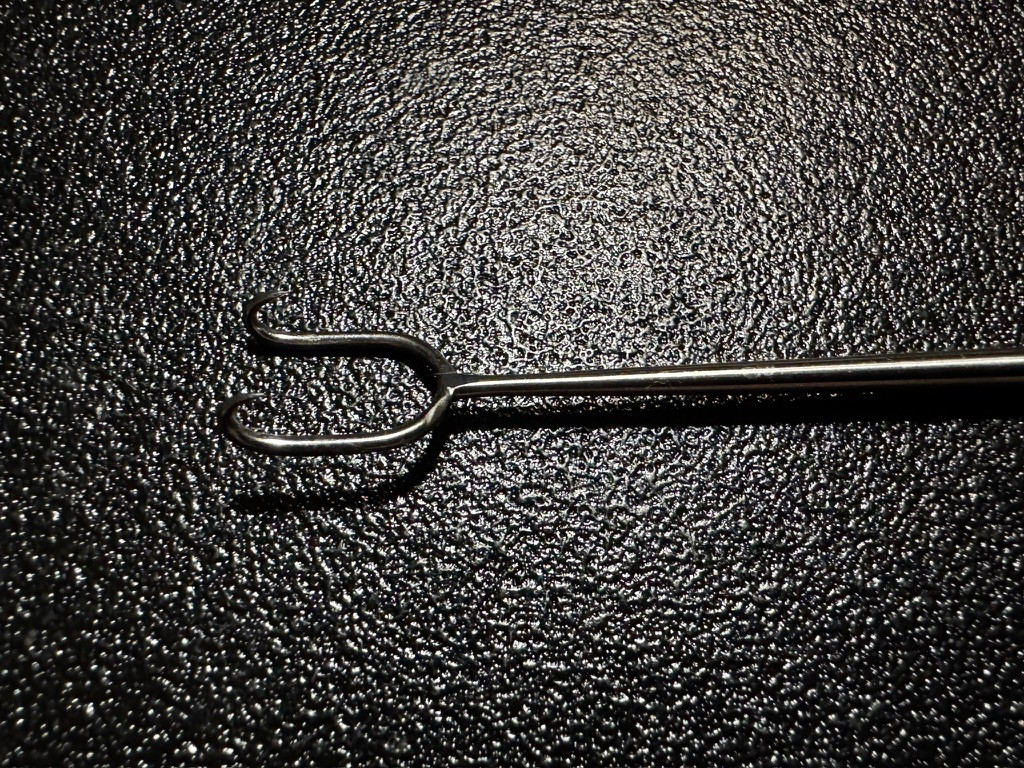 Prong photo of Jarit 410-154 Joseph Double Skin Hook, 10mm
