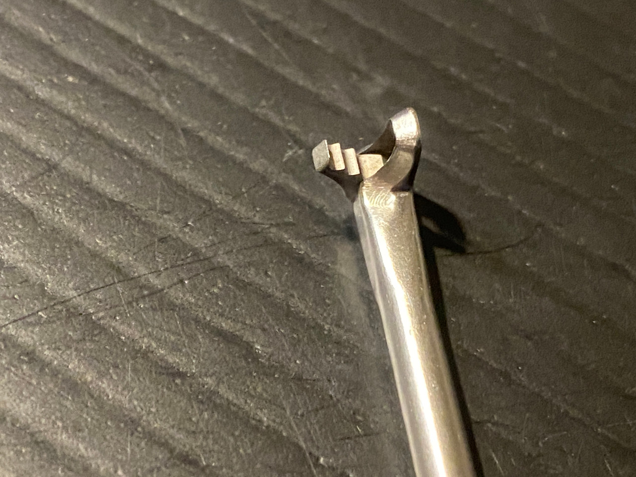 Arthrex AR-12920 Rotary, Right Tip, Arthroscopic Punch, 3.4mm, 90