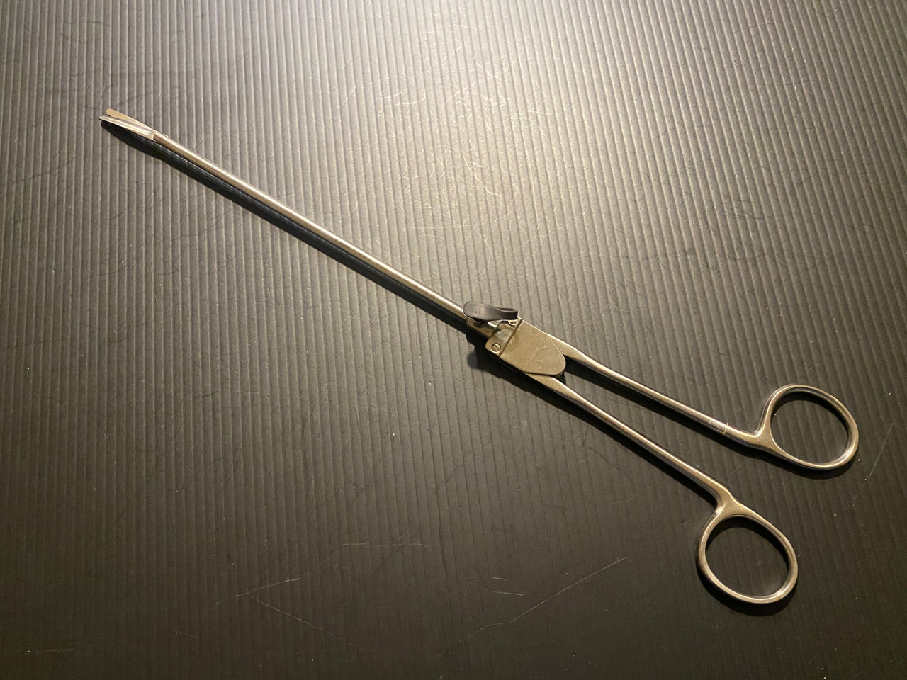 V. Mueller CH2022 Thoracoscopic Dissecting Scissors For Sale