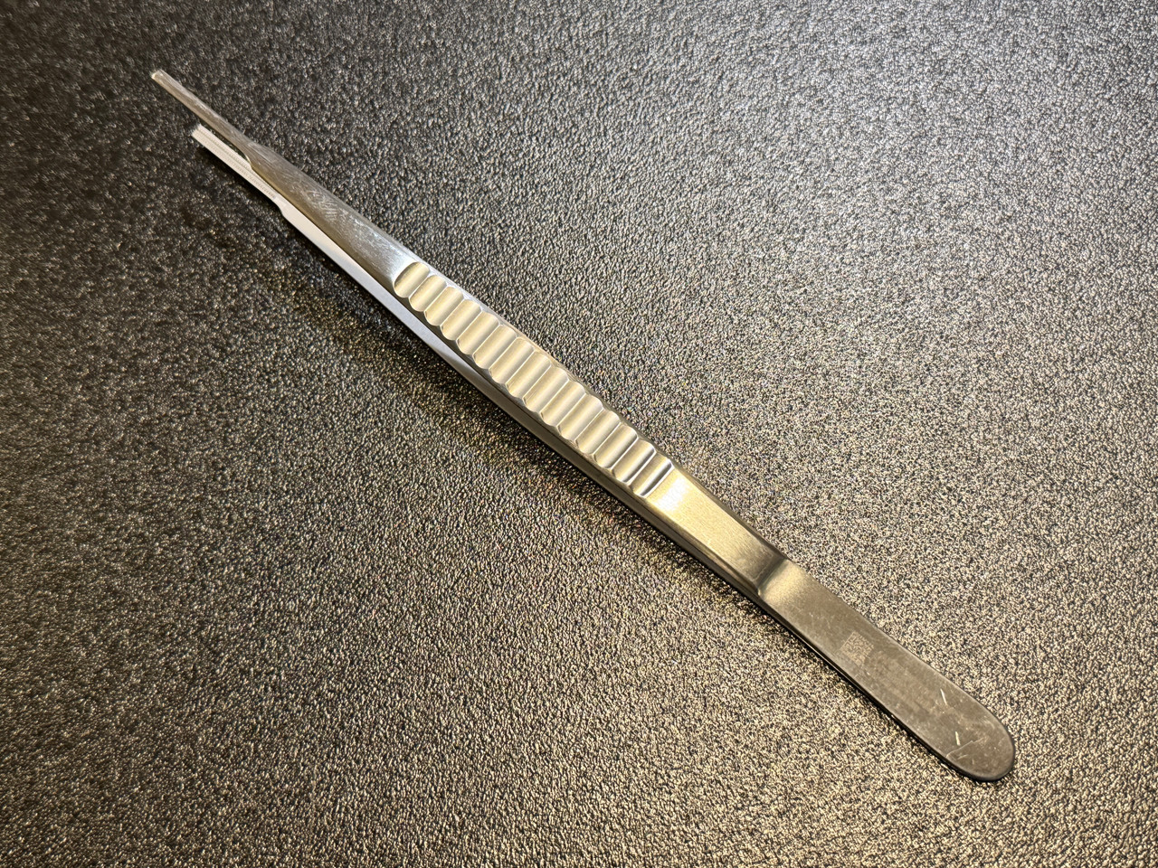 handle photo of Jarit 320-101 DeBakey Thoracic Tissue Forceps, 7.75"