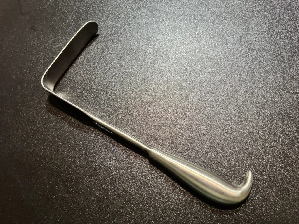 Side photo of Jarit 500-195 Heaney-Simon Hysterectomy Retractor