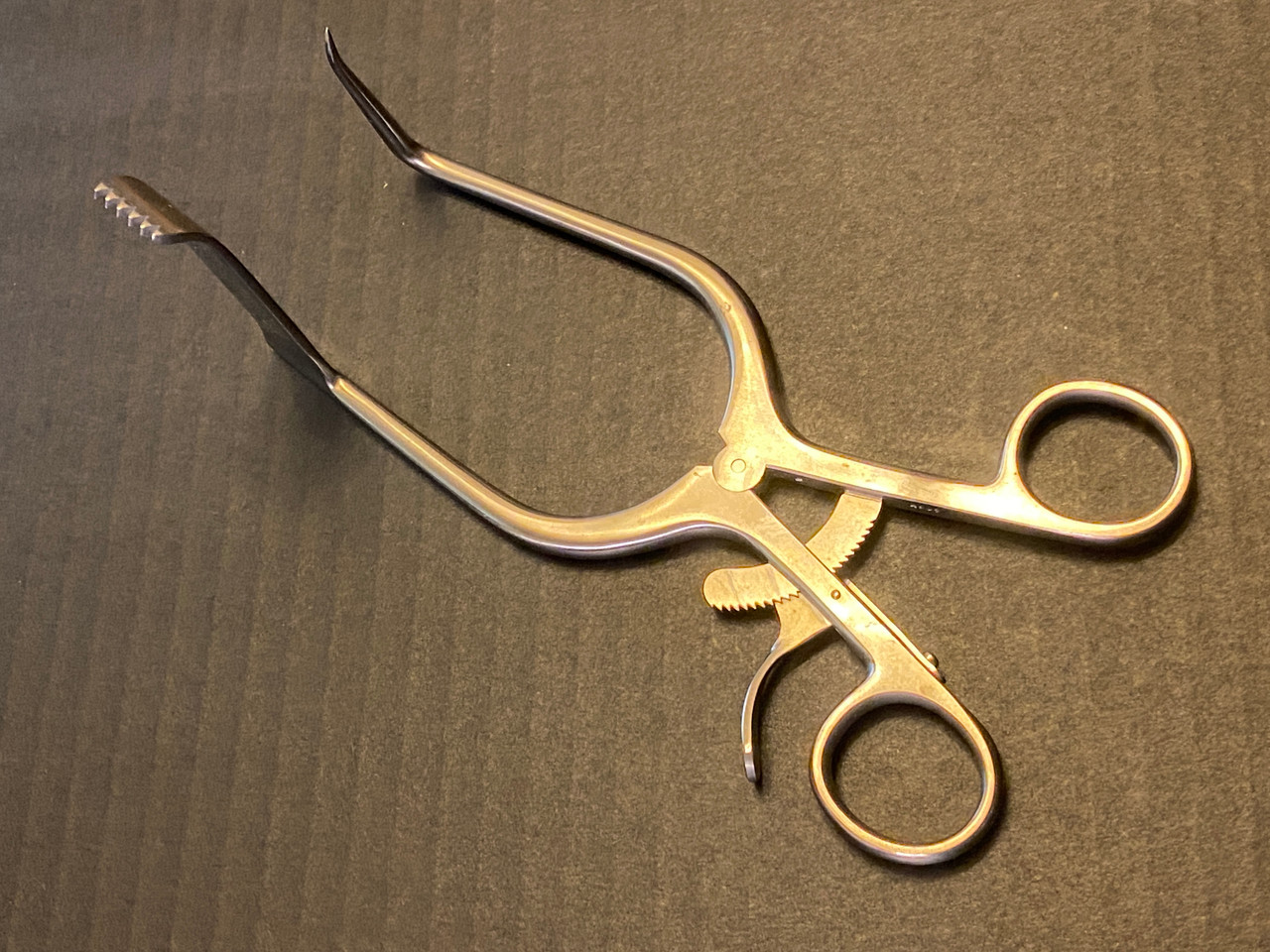 Handle photo of Jarit 290-335 Williams Discectomy Retractor, 70mm X 20mm Right Blade