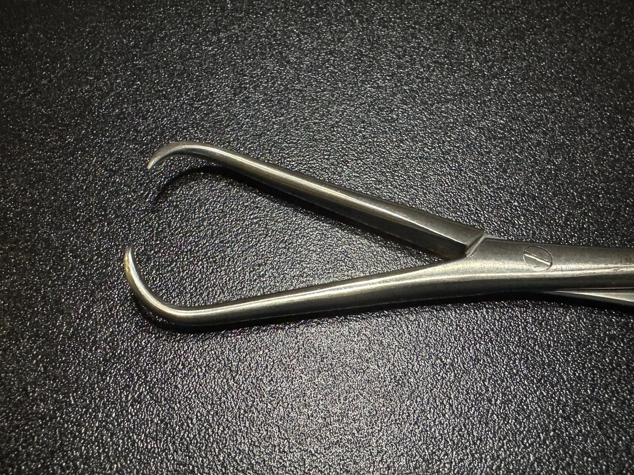 Jaw photo of V. Mueller OS911-010 Bone Reduction Forceps w/ Points, 8"