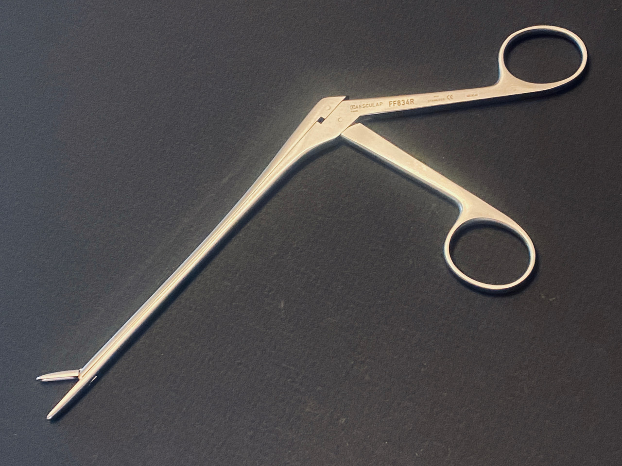 Aesculap FF834R Caspar Rongeur, STR, 4mm, 6 1/8